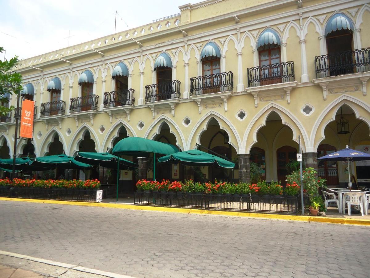 Hotel Concierge Plaza Colima Exterior photo