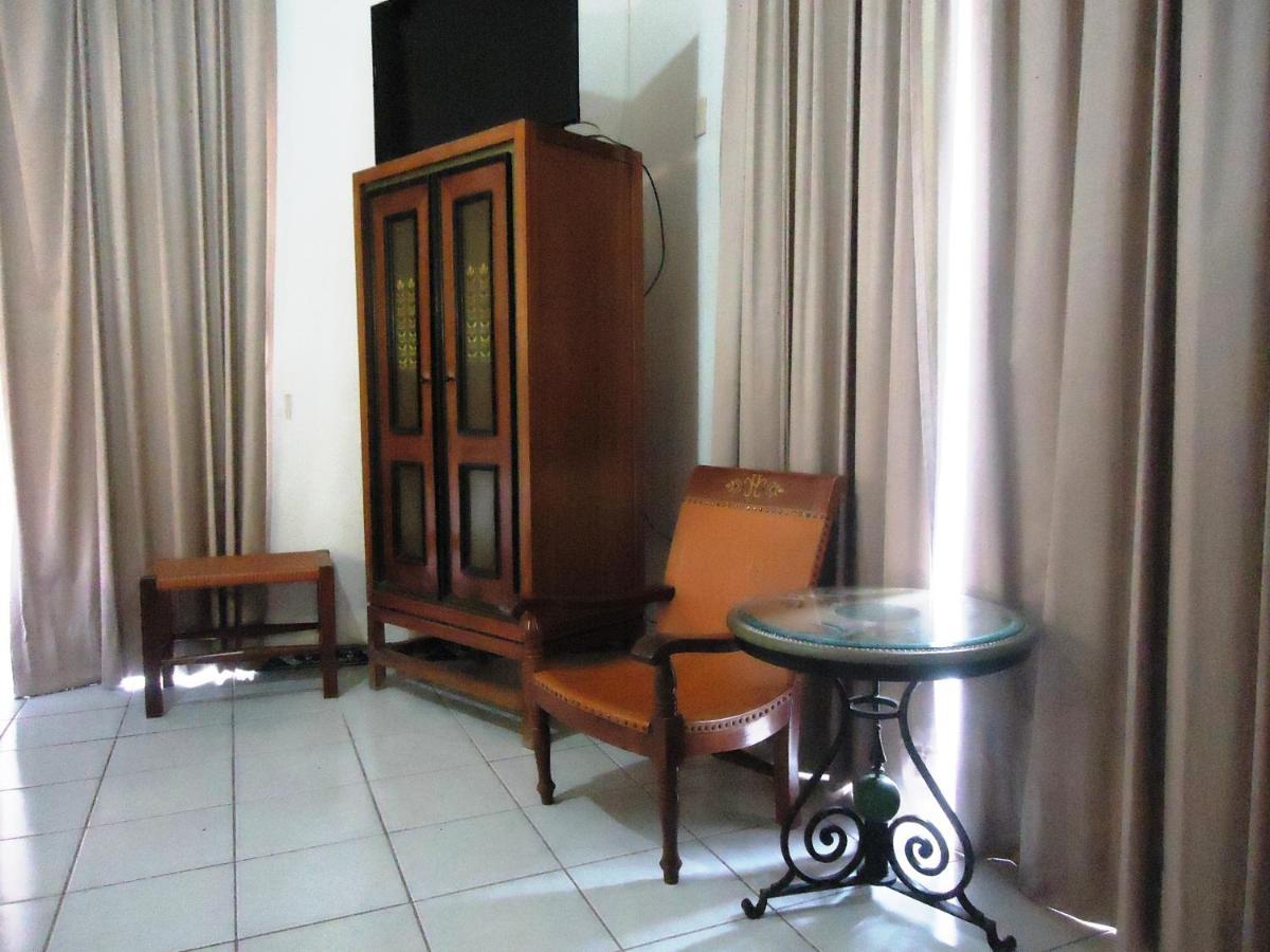 Hotel Concierge Plaza Colima Exterior photo