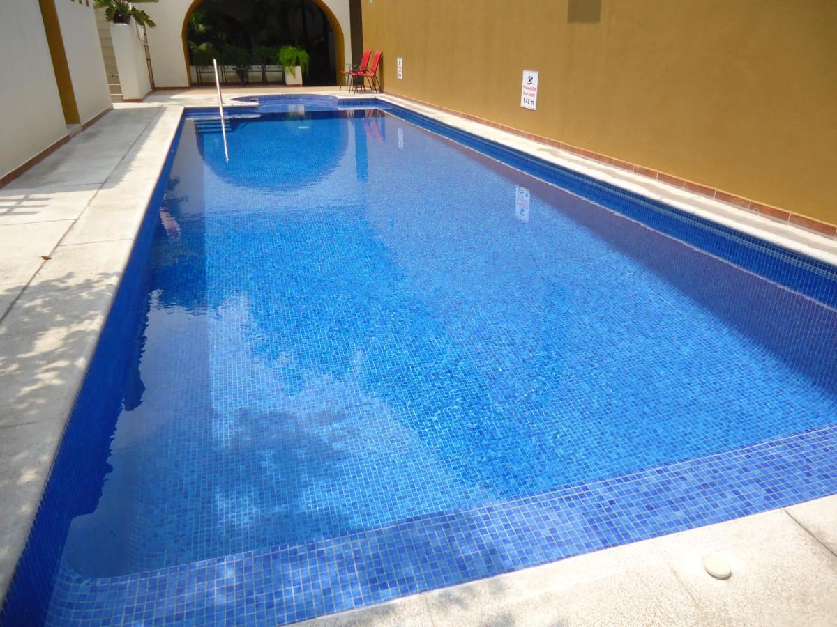 Hotel Concierge Plaza Colima Exterior photo